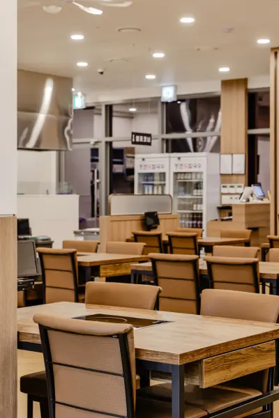 56평 우드톤 샤브샤브 전문점 홀 인테리어